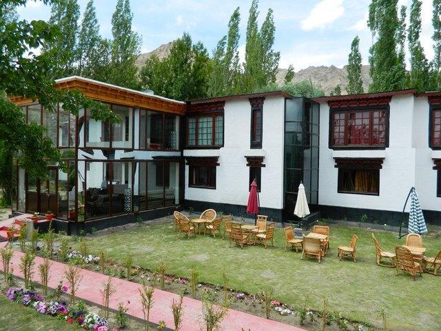 Hotel Thongsal Leh Exterior photo